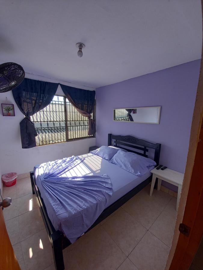 Hostel Shalom Adonai Cartagena Luaran gambar