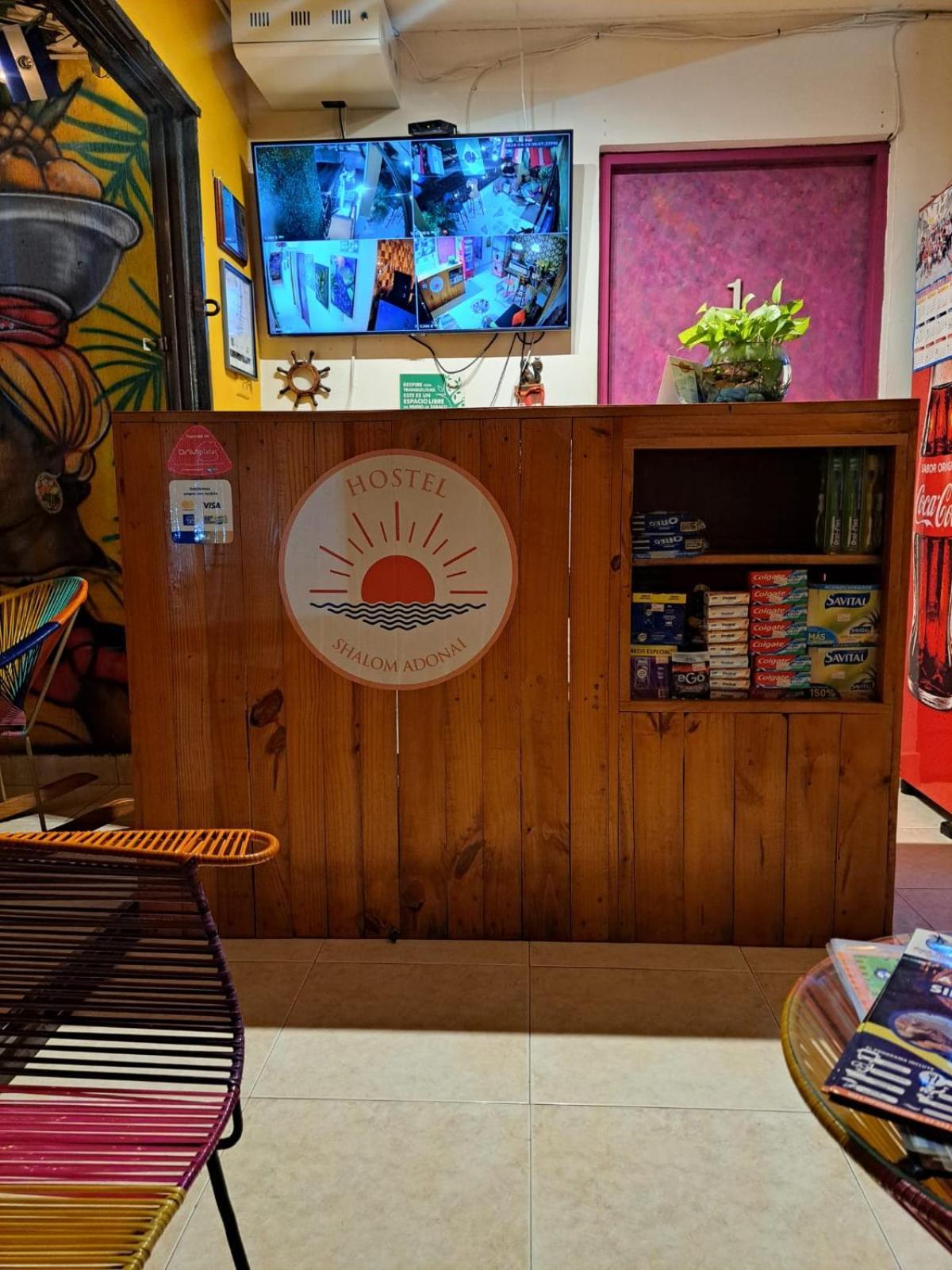 Hostel Shalom Adonai Cartagena Luaran gambar